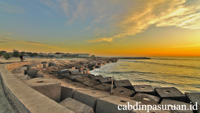 Pantai Tapak Paderi: Pesona Pantai Bersejarah di Bengkulu